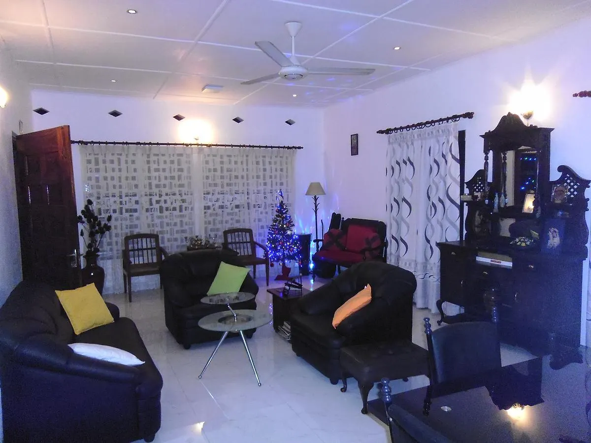 Number 01 By Taprobane Apartman Negombo 0*,